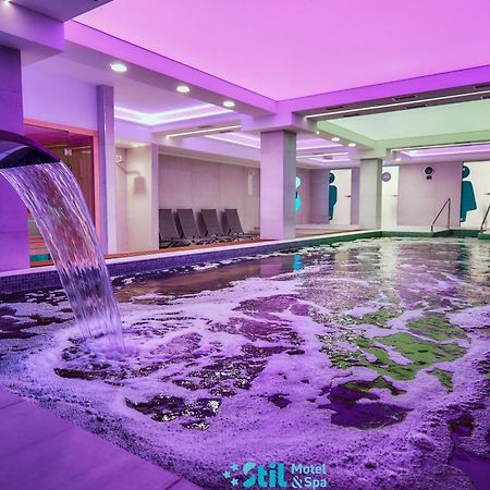 Stil Motel & Spa Tasnad Extérieur photo