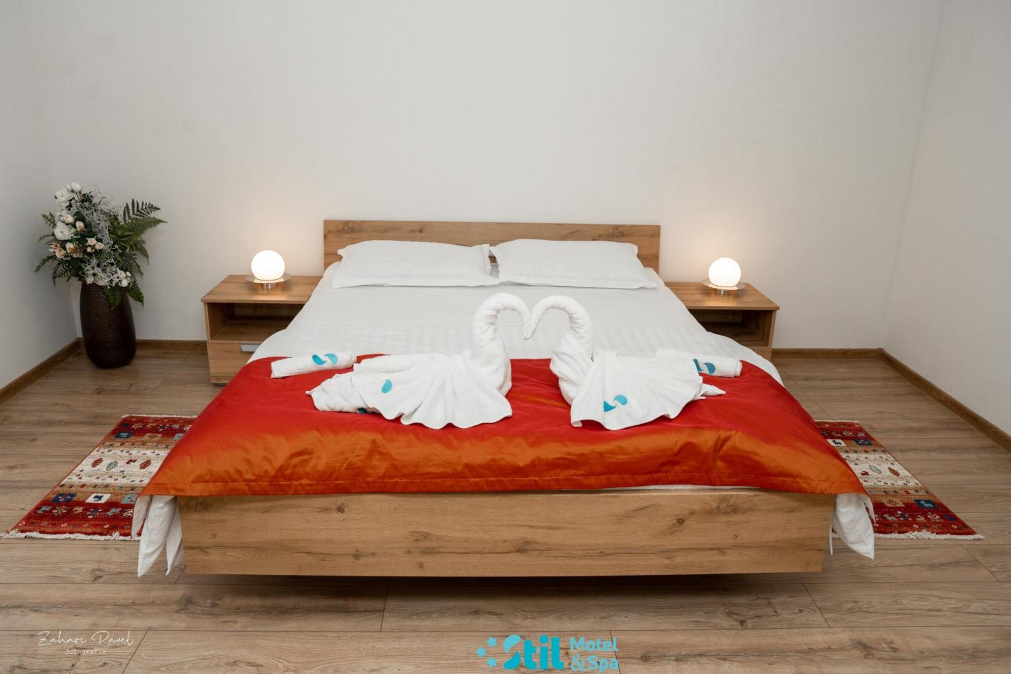 Stil Motel & Spa Tasnad Extérieur photo