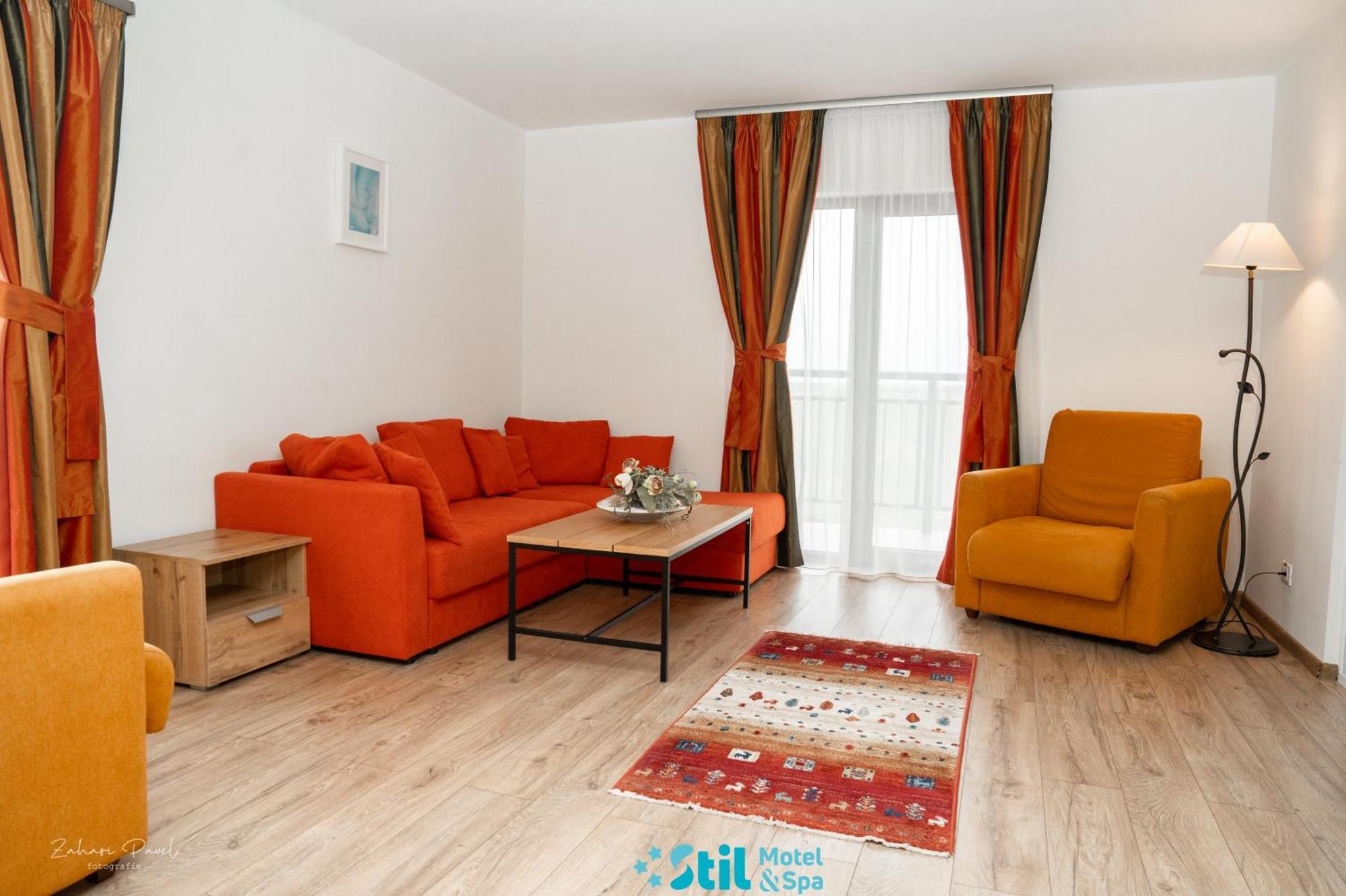 Stil Motel & Spa Tasnad Extérieur photo