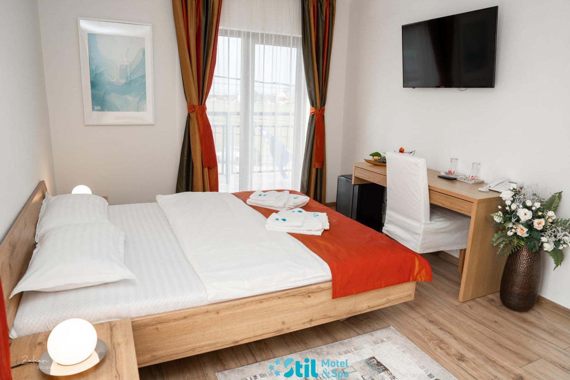 Stil Motel & Spa Tasnad Extérieur photo
