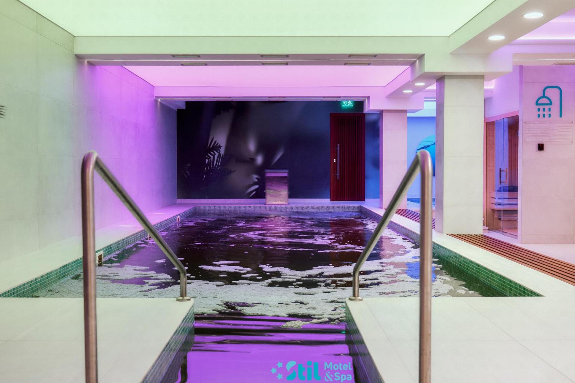 Stil Motel & Spa Tasnad Extérieur photo